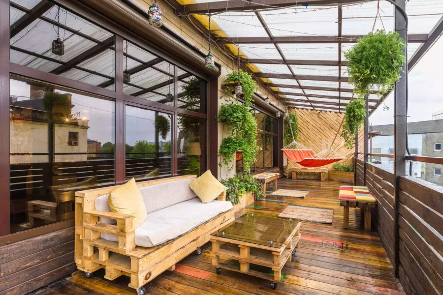 Фотография 8 площадки Большой уютный лофт с верандой на Нижегородской — 290 м²