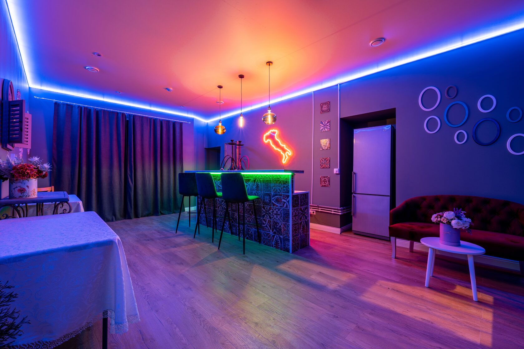 Фотография 13 площадки Классический дизайнерский лофт у Бауманской — 85 м²