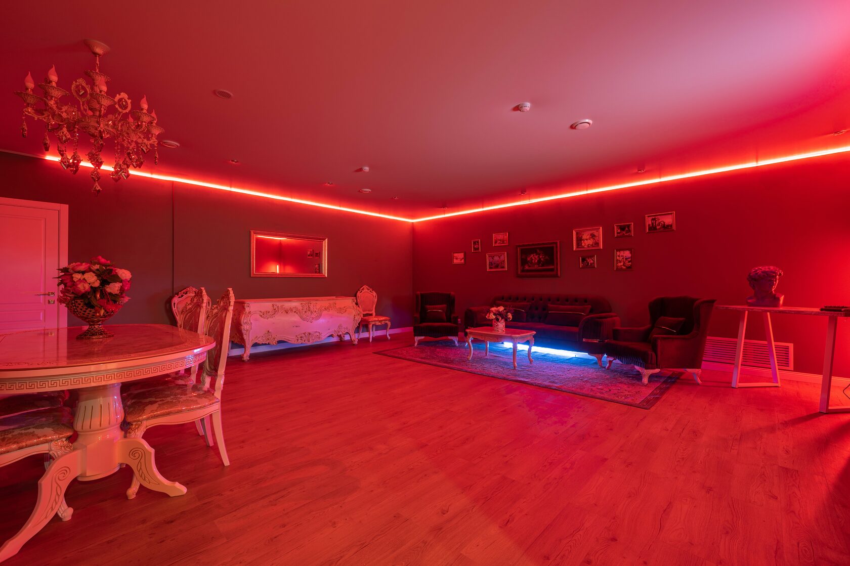 Фотография 15 площадки Классический дизайнерский лофт у Бауманской — 85 м²