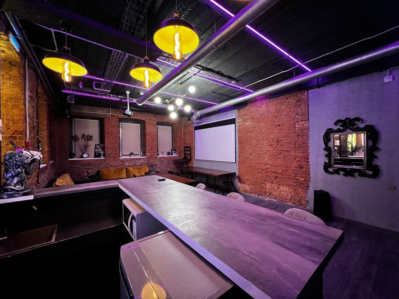 Фотография 6 площадки Брутальный лофт с индустриальной атмосферой на Бауманской