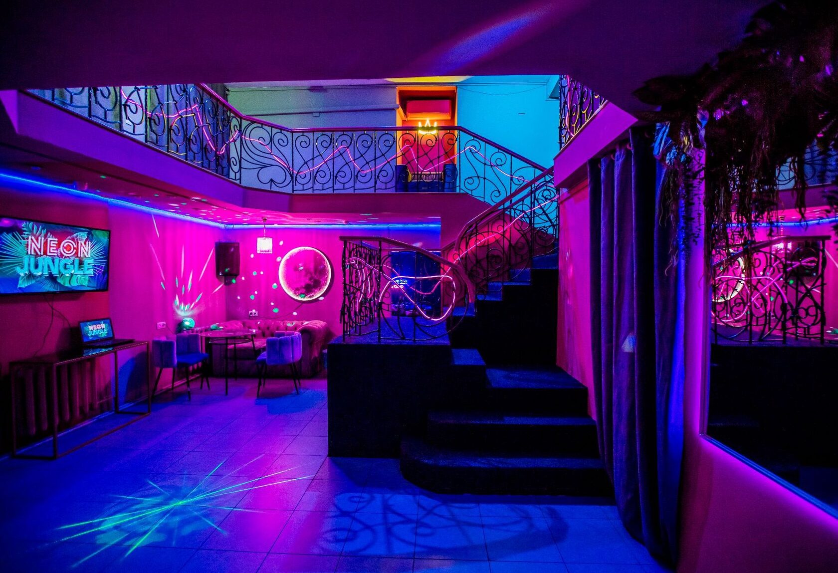 Фотография 1 площадки Двухэтажный лофт для вечеринок на Марксистской