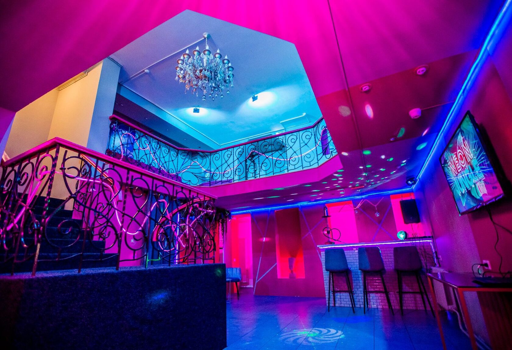 Фотография 6 площадки Двухэтажный лофт для вечеринок на Марксистской