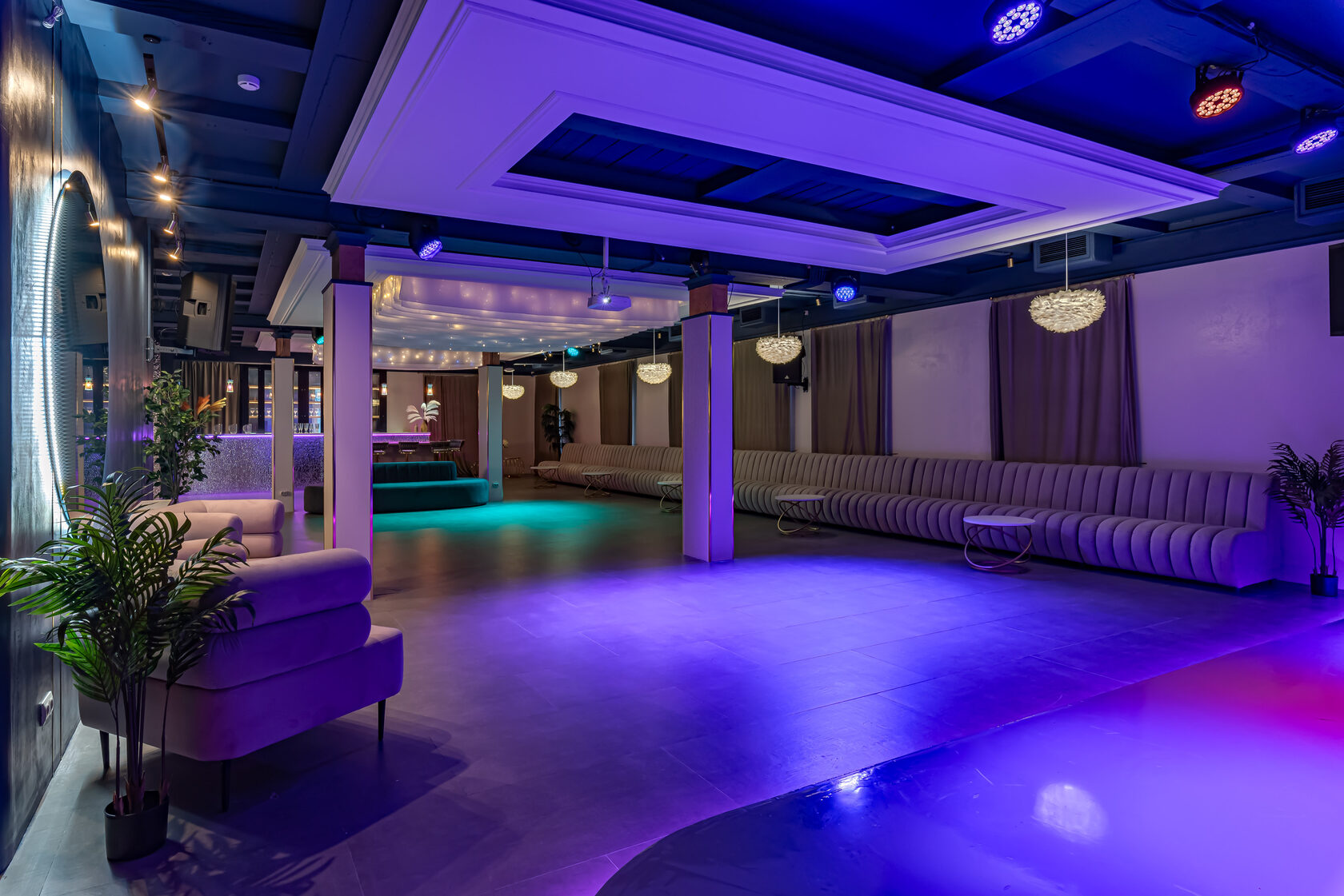 Фотография 8 площадки Элегантный зал со сценой у Бауманской