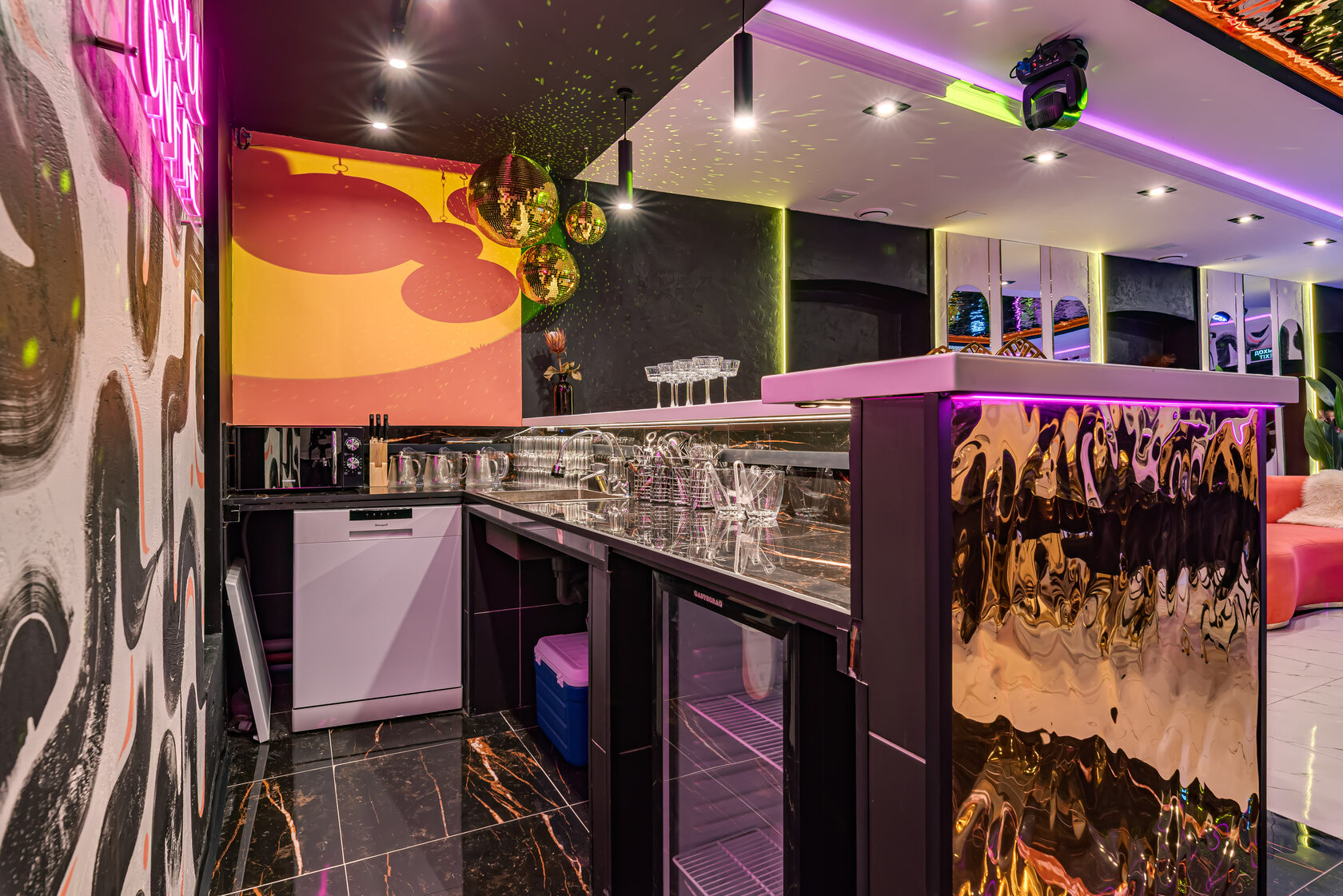 Фотография 16 площадки Стильный поп‑арт лофт у Бауманской