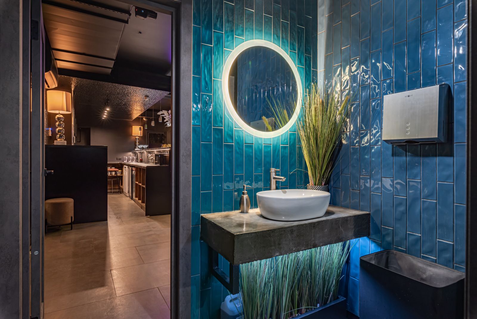 Фотография 8 площадки Стильный роскошный лофт на Бауманской