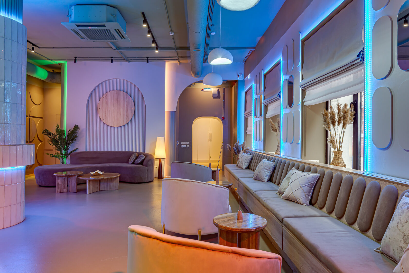 Фотография 5 площадки МАЙ на Красном Октябре: светлый зал 126 м² в стиле ваби‑саби