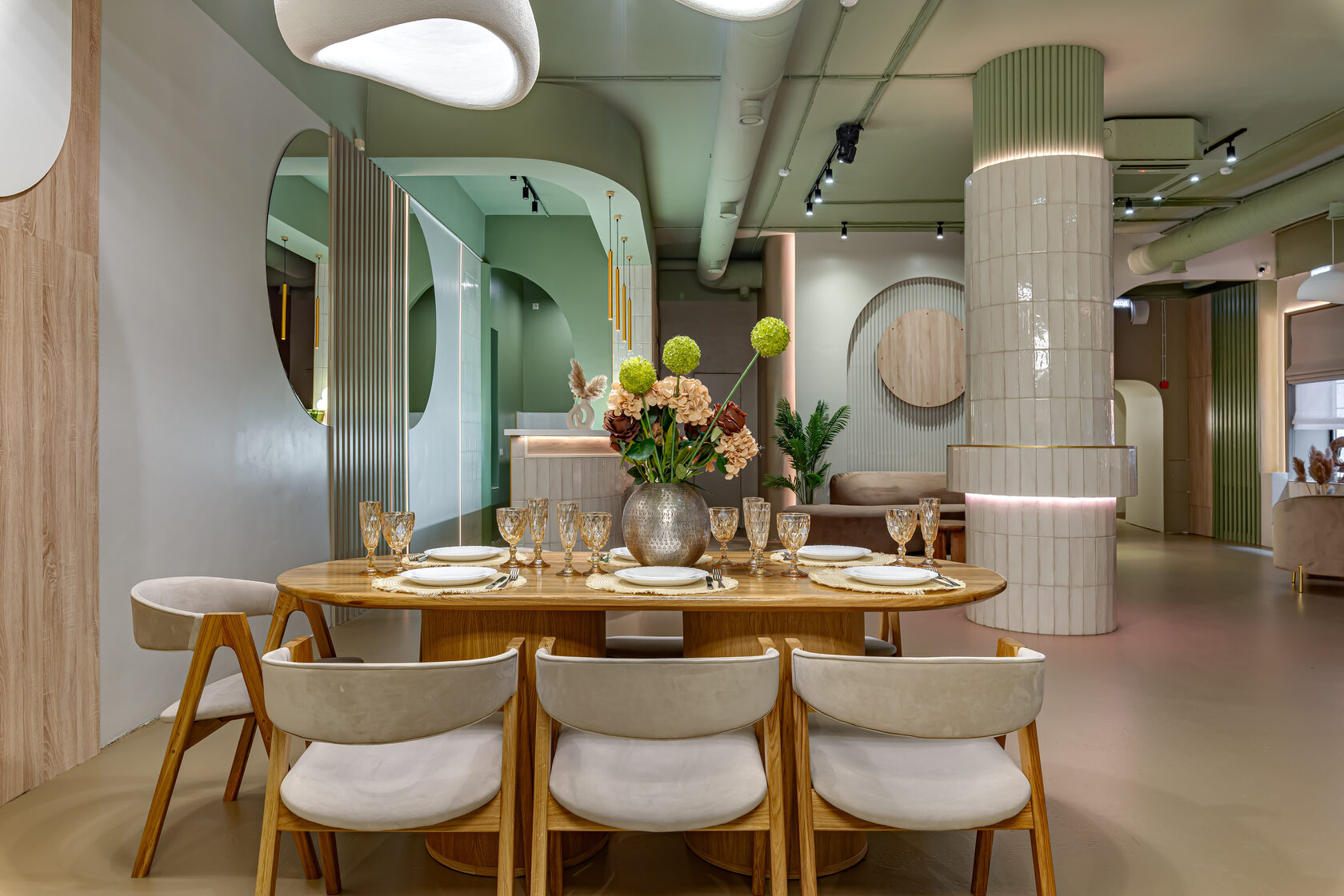 Фотография 16 площадки МАЙ на Красном Октябре: светлый зал 126 м² в стиле ваби‑саби