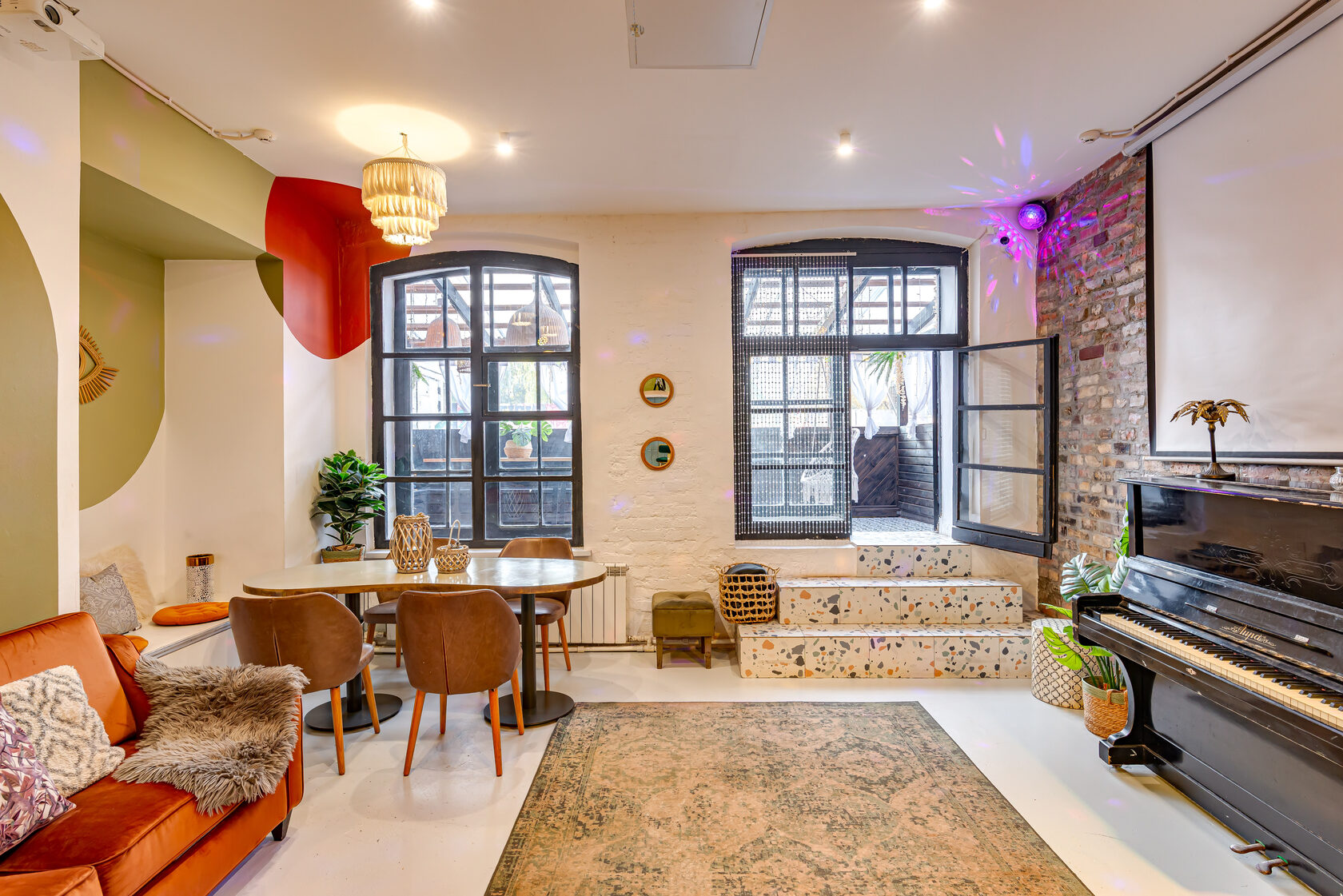 Фотография 3 площадки Оливковый зал на Электрозаводской: 50 м² с верандой