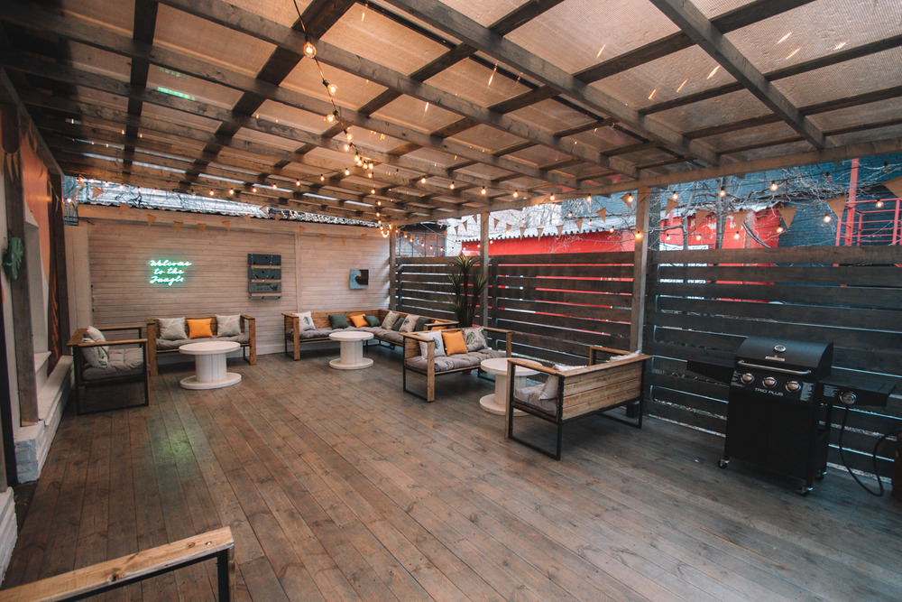 Фотография 13 площадки Surf House на Бауманской: лофт с верандой 135 м²