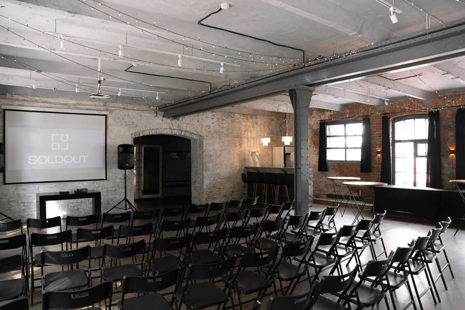 Фотография 9 площадки Светлый лофт с панорамными окнами 160 м², Электрозаводская