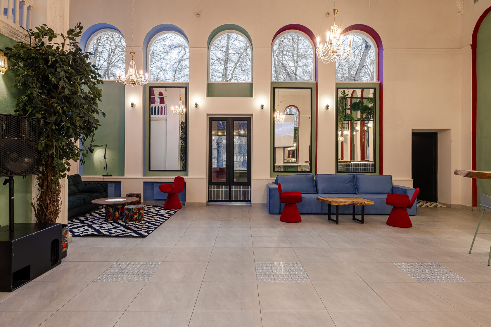 Фотография 11 площадки VIOLA в Сокольниках: большой зал 320 м²