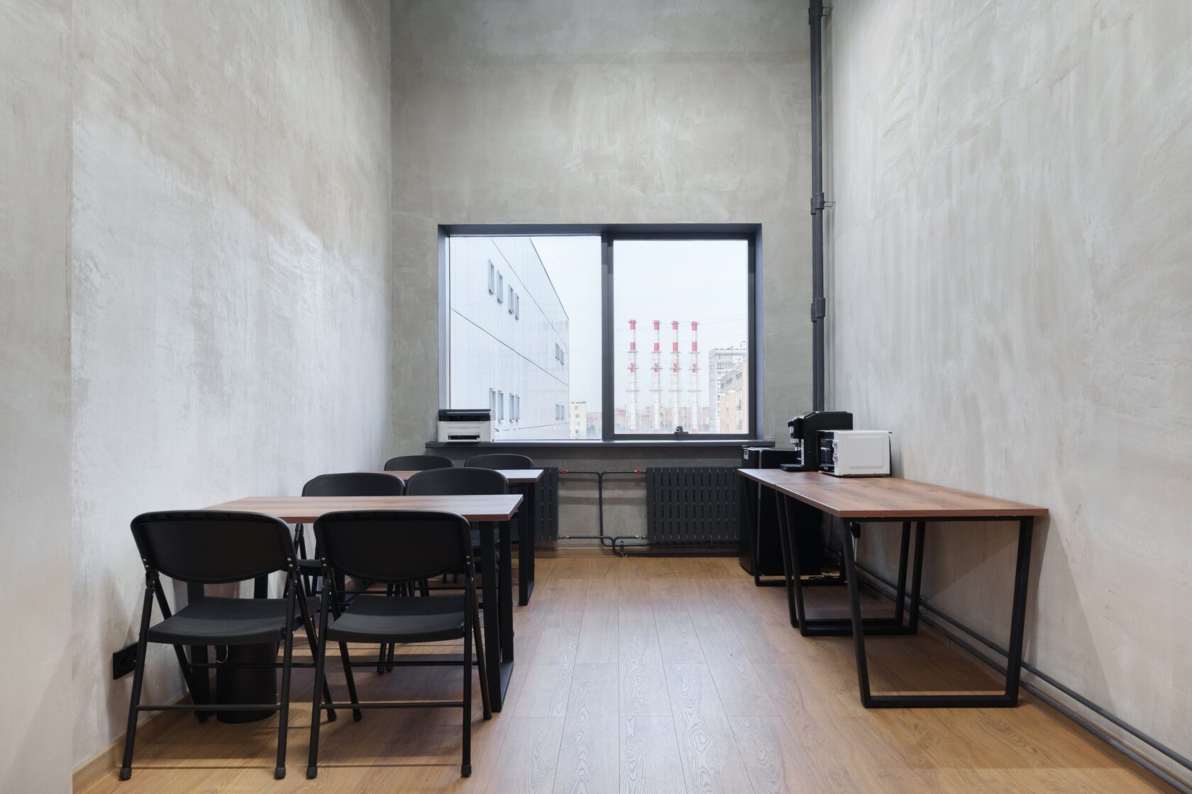 Фотография 11 площадки Mira Hall: зал со сценой 420 м²