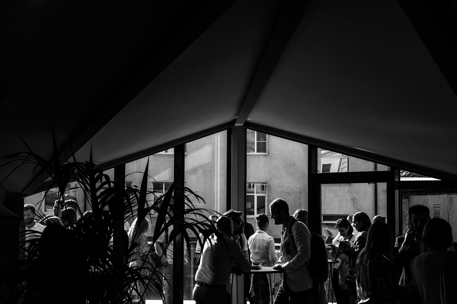 Фотография 10 площадки Мансарда на Чистых прудах: светлый зал с верандой, 150 м²