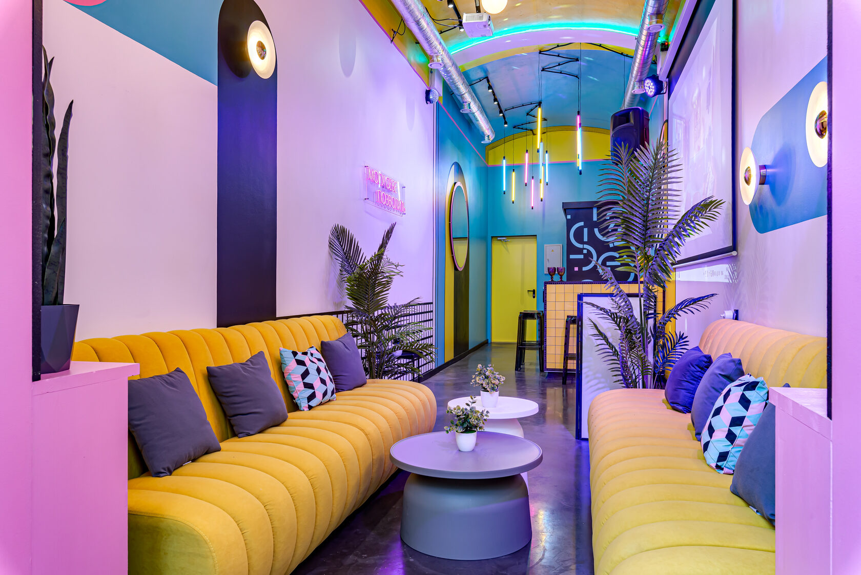 Фотография 6 площадки Молекула на Бауманской: уютный зал 46 м² с верандой