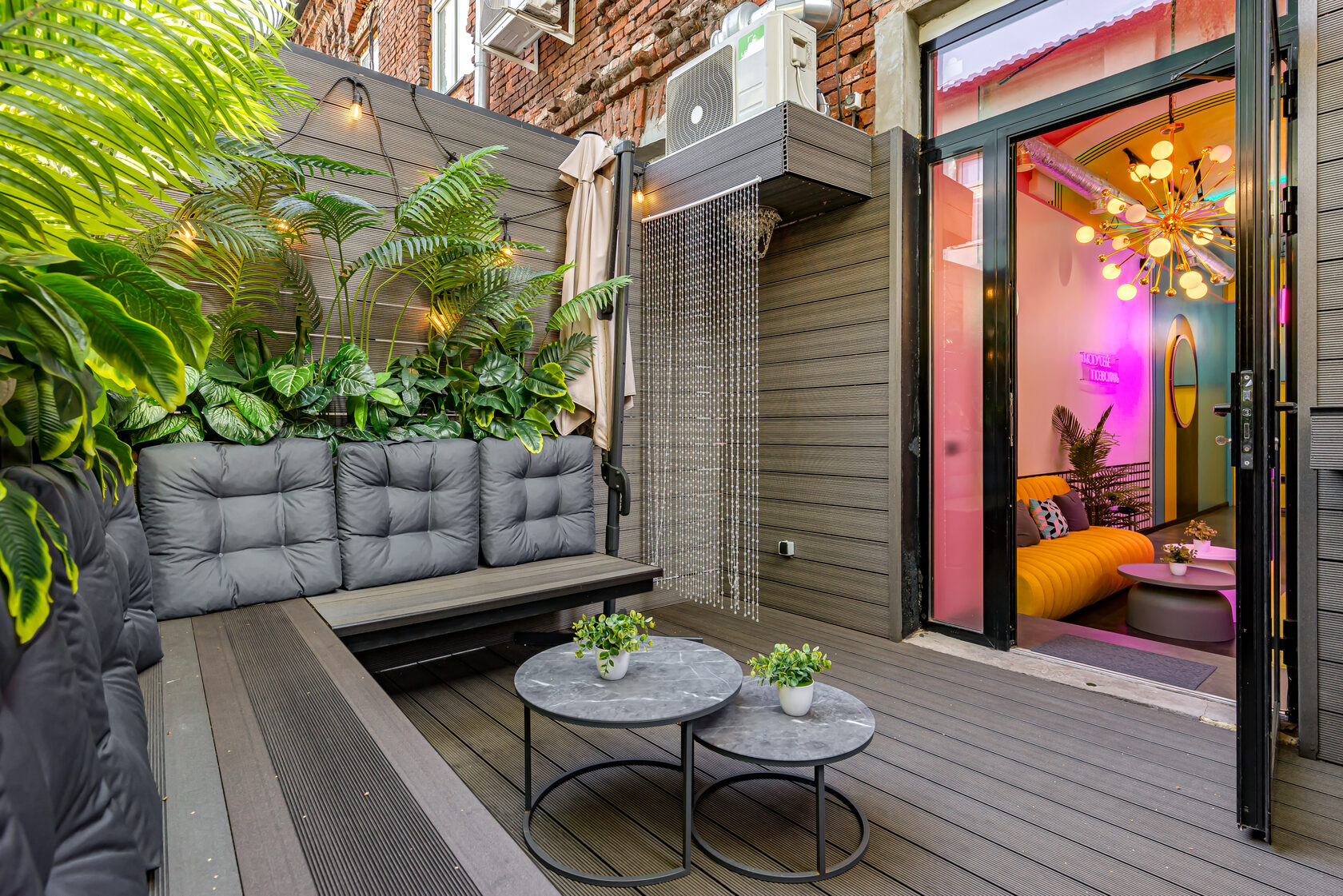 Фотография 10 площадки Молекула на Бауманской: уютный зал 46 м² с верандой